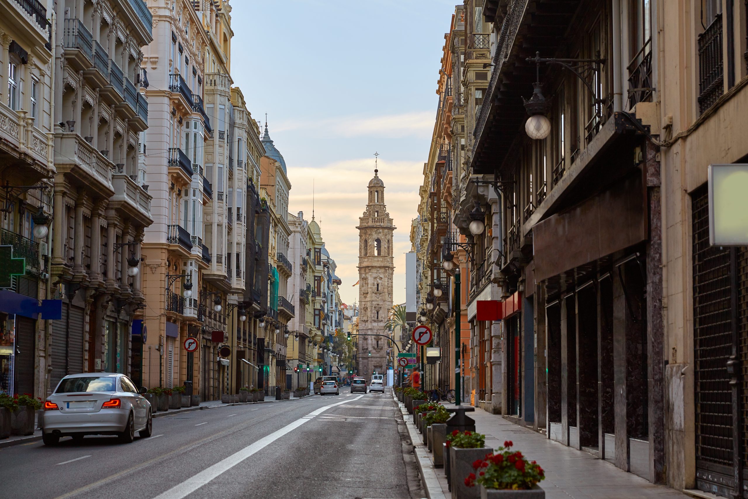 Calle de la Paz en Valencia, una de las zonas donde buscan piso los estudiantes